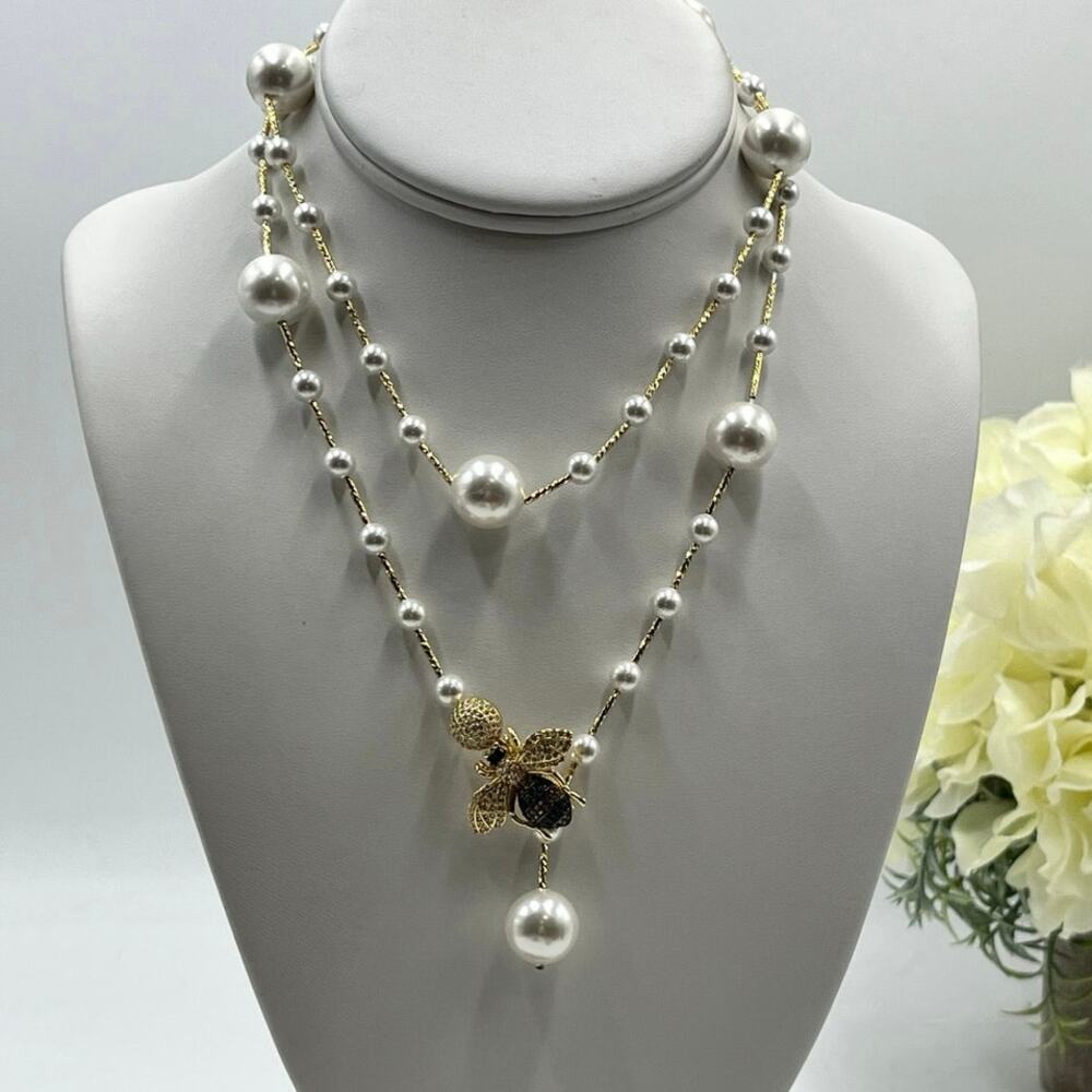Vintage Gold Bee Movable Enhancer Long Pearl Chain Convertible‎ Runway Necklace